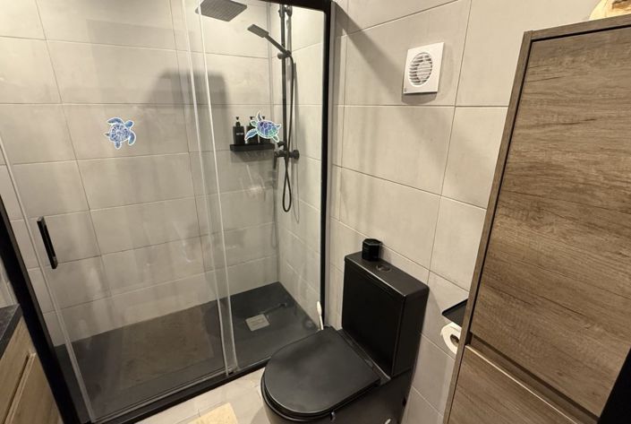 Image No.9-3 Bed Country House for sale