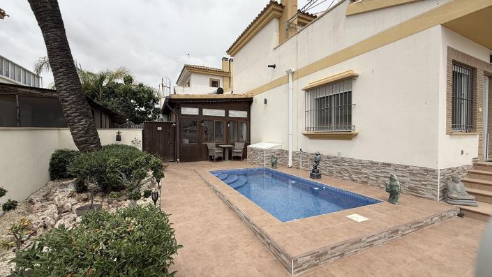 Image No.4-3 Bed Villa for sale