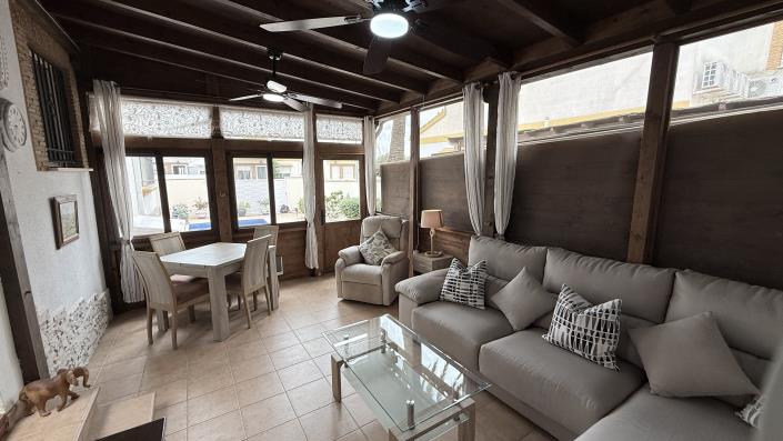 Image No.25-3 Bed Villa for sale