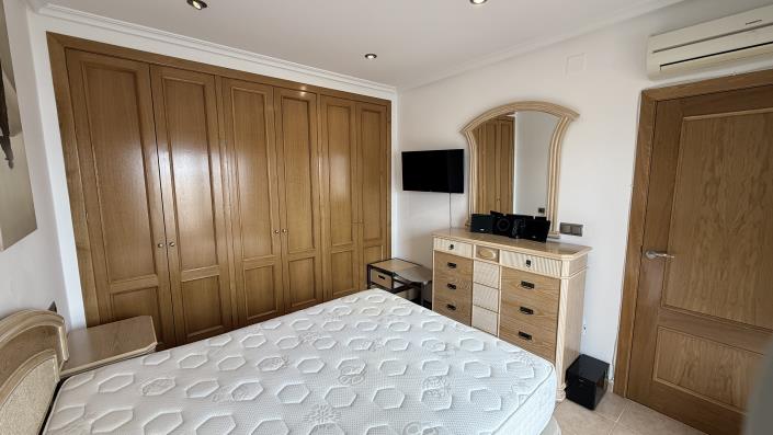 Image No.32-3 Bed Villa for sale