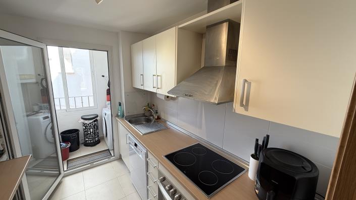 Image No.10-2 Bed Apartment for sale