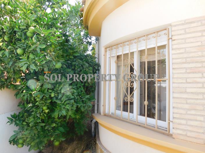 Image No.1-Villa / Détaché de 3 chambres à vendre à Roldan