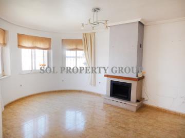 Sol_Property_Group_SOLLCC040_Livingroom_02