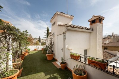 1 - Granada, Villa