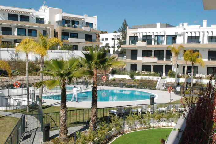 Image No.13-3 Bed Property for sale