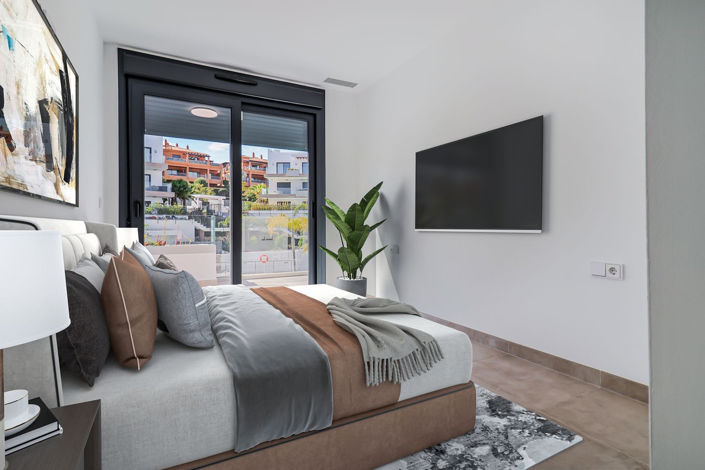 Image No.4-3 Bed Property for sale