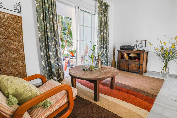 Image No.3-2 Bed Property for sale