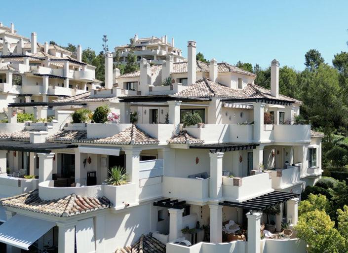 Image No.21-2 Bed Property for sale