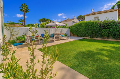 4-c23c0f86247804fa50226aecd8b0b2c8