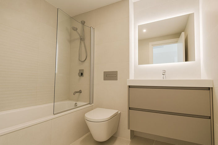 Image No.11-3 Bed Property for sale