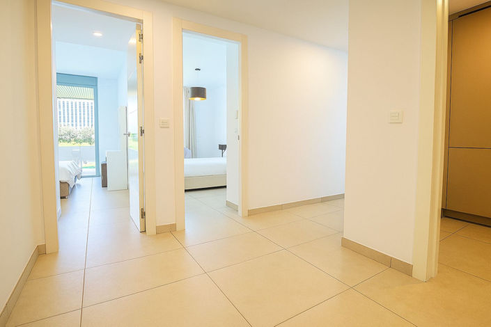 Image No.12-3 Bed Property for sale