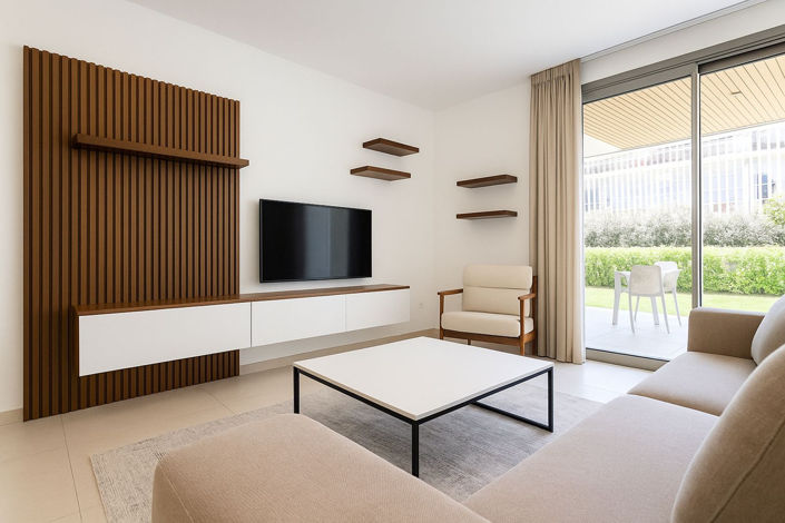 Image No.3-3 Bed Property for sale