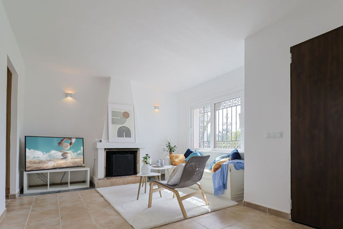 Image No.1-2 Bed Property for sale