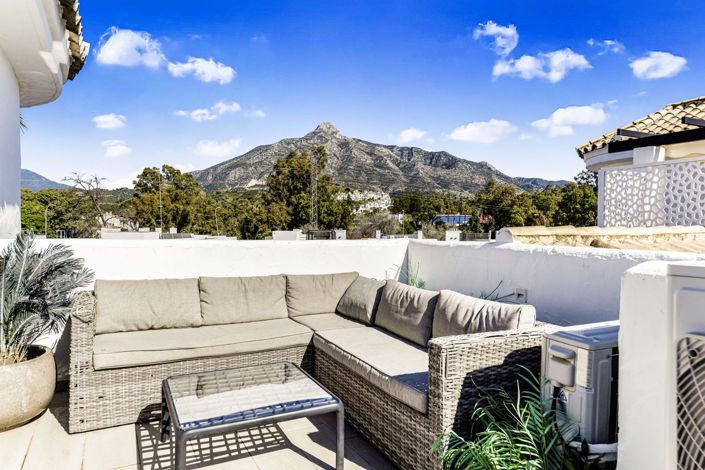 Image No.2-3 Bed Property for sale