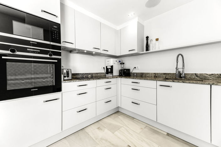 Image No.5-3 Bed Property for sale