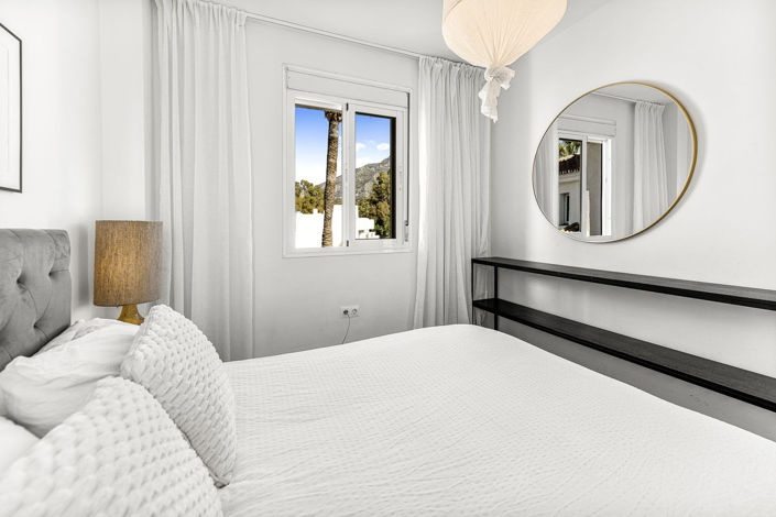 Image No.7-3 Bed Property for sale