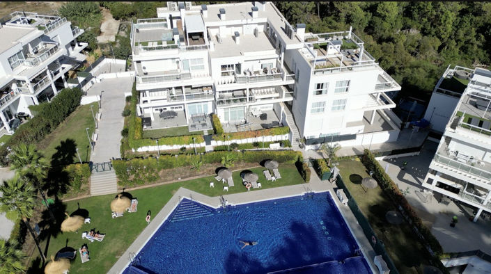 Image No.18-3 Bed Property for sale