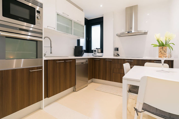 Image No.5-3 Bed Property for sale