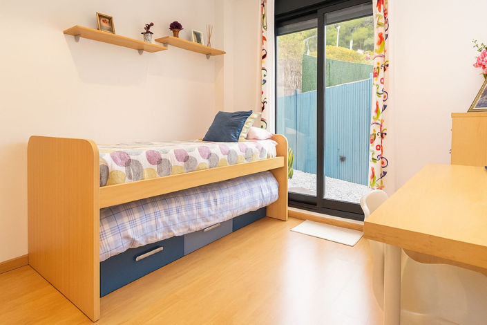 Image No.8-3 Bed Property for sale