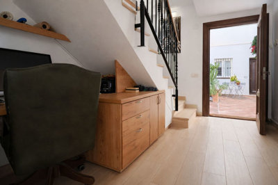 12-53013098fcab6c38b1379cd33298e050