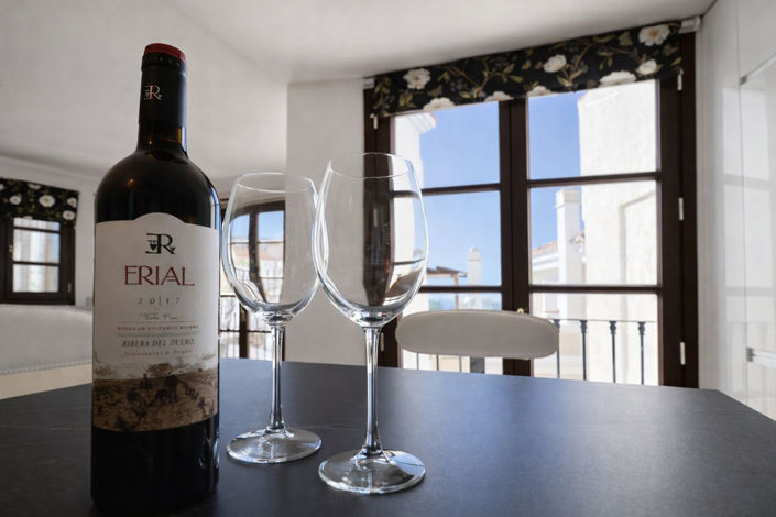 Image No.17-3 Bed Property for sale