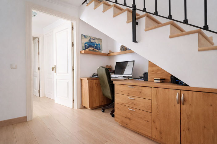 Image No.19-3 Bed Property for sale