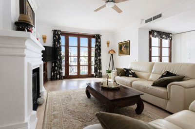 2-5bd7b9d04b45e33852eaf0ec6670150d