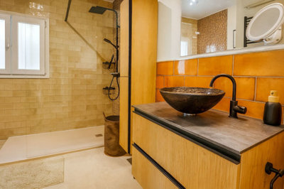 11-20939a0134ad724a8cb2a801094d15a4