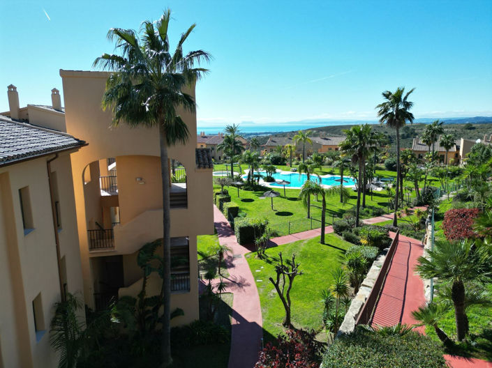 Image No.21-2 Bed Property for sale