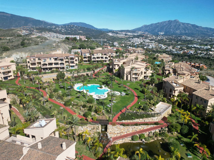 Image No.25-2 Bed Property for sale