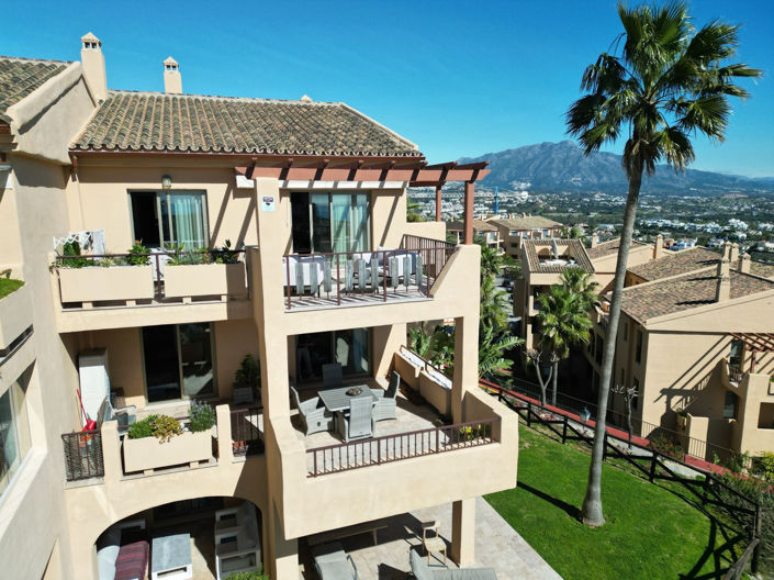 Image No.28-2 Bed Property for sale