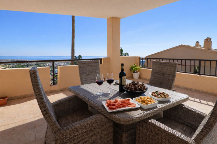 Image No.3-2 Bed Property for sale