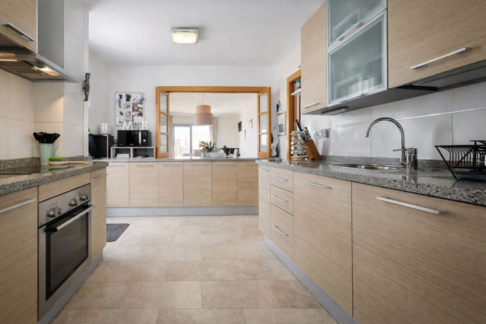 Image No.9-2 Bed Property for sale