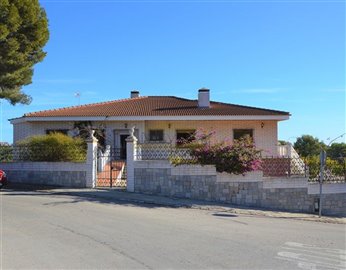 1640-villa-for-sale-in-campoamor-1362620-larg