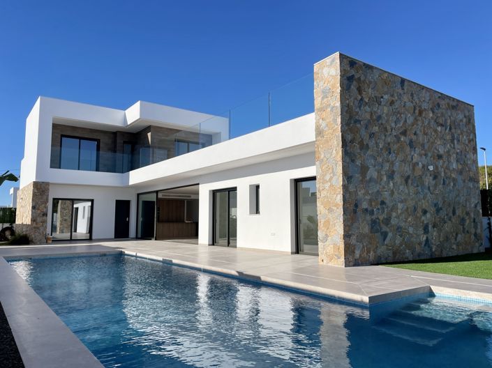 Image No.1-3 Bed Villa for sale
