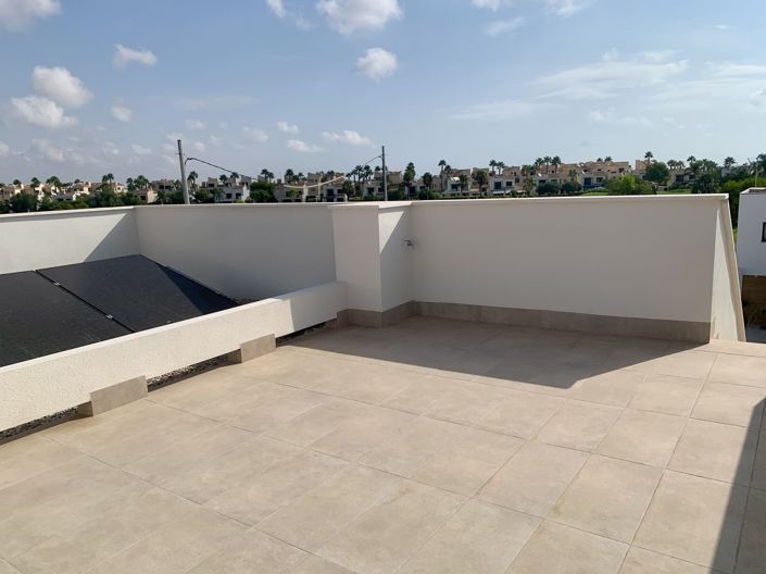 Image No.1-3 Bed Villa for sale
