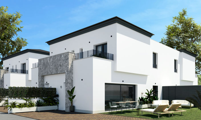 Image No.1-3 Bed Townhouse for sale