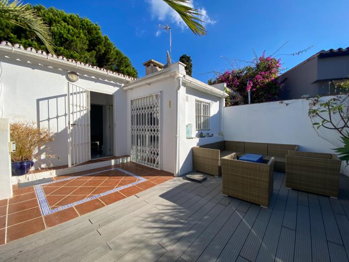 Image No.2-Villa de 2 chambres à vendre à Marbesa