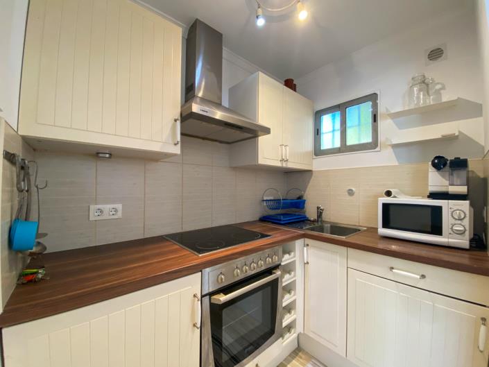 Image No.10-Villa de 2 chambres à vendre à Marbesa