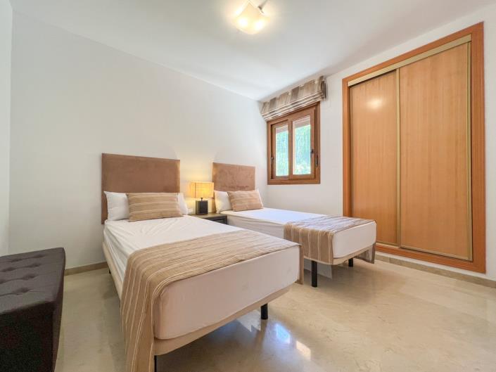 Image No.9-Appartement de 2 chambres à vendre à Elviria