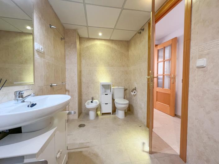 Image No.21-Appartement de 2 chambres à vendre à Elviria