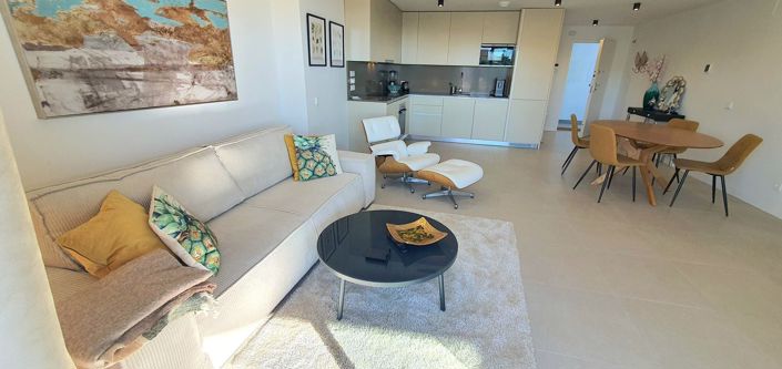 Image No.1-3 Bed Apartment for sale