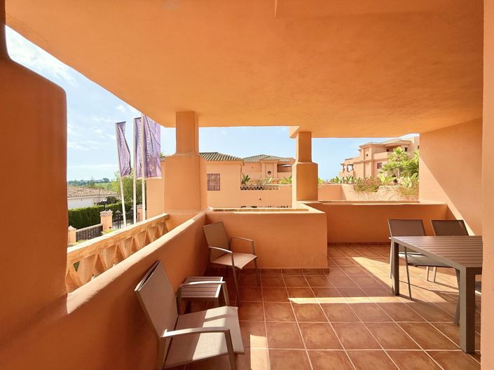 Image No.8-Appartement de 2 chambres à vendre à Benahavis