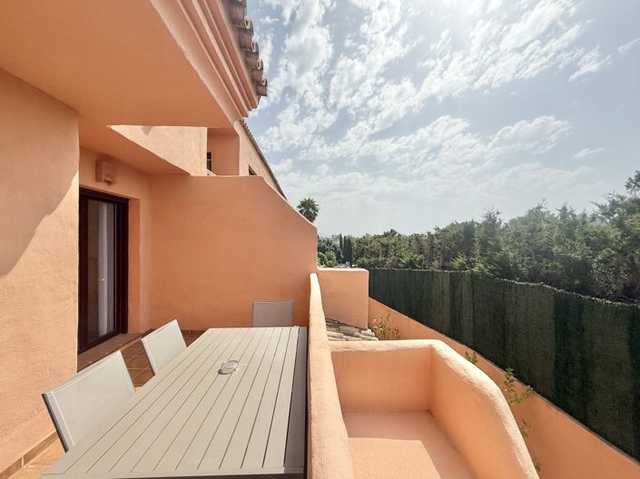 Image No.2-Appartement de 2 chambres à vendre à Benahavis