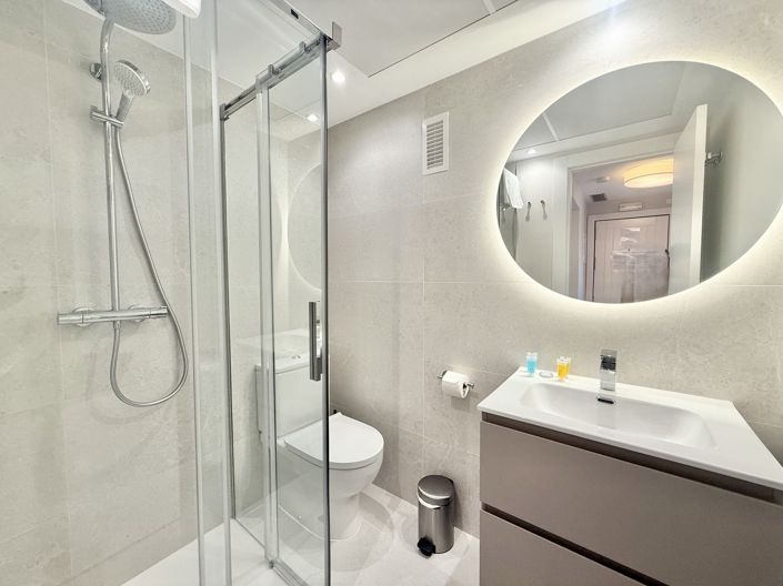 Image No.8-Appartement de 2 chambres à vendre à Benahavis