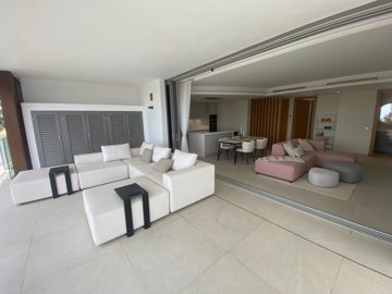12-9d2414e6554ff283a7dbb3894364f2bd