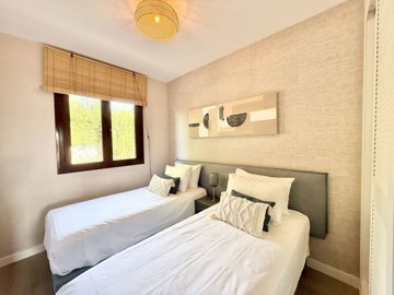 13-4d2745f4b54ae0f12c2baa3e2bd744e0