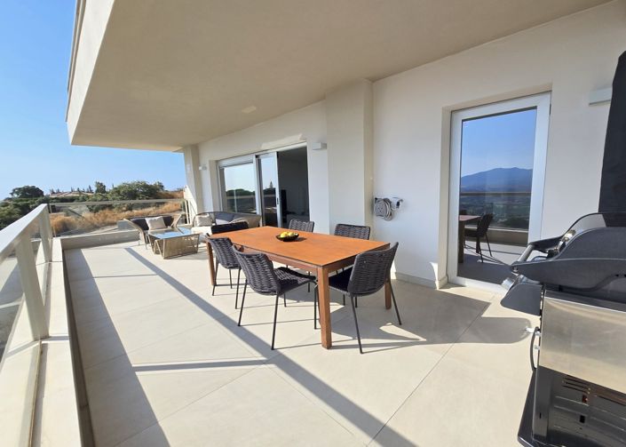 Image No.1-3 Bed Apartment for sale