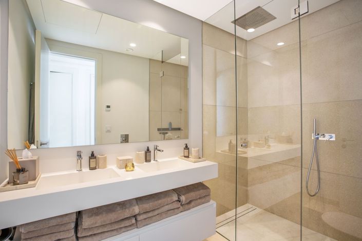 Image No.11-3 Bed Apartment for sale