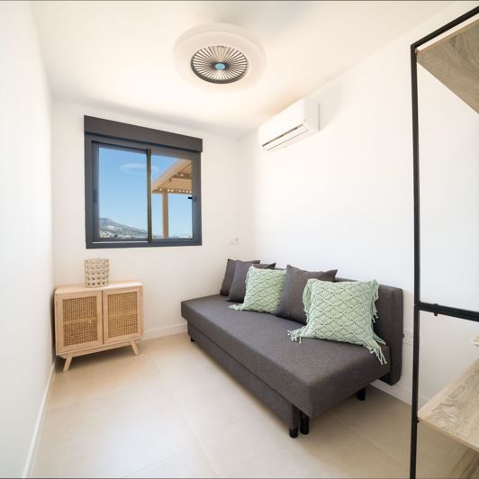 Image No.5-2 Bed Penthouse for sale